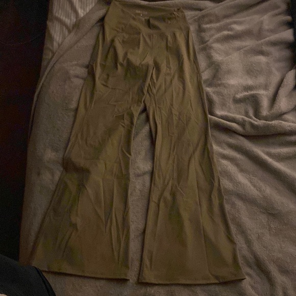 Flared yoga pants - Picture 1 of 1